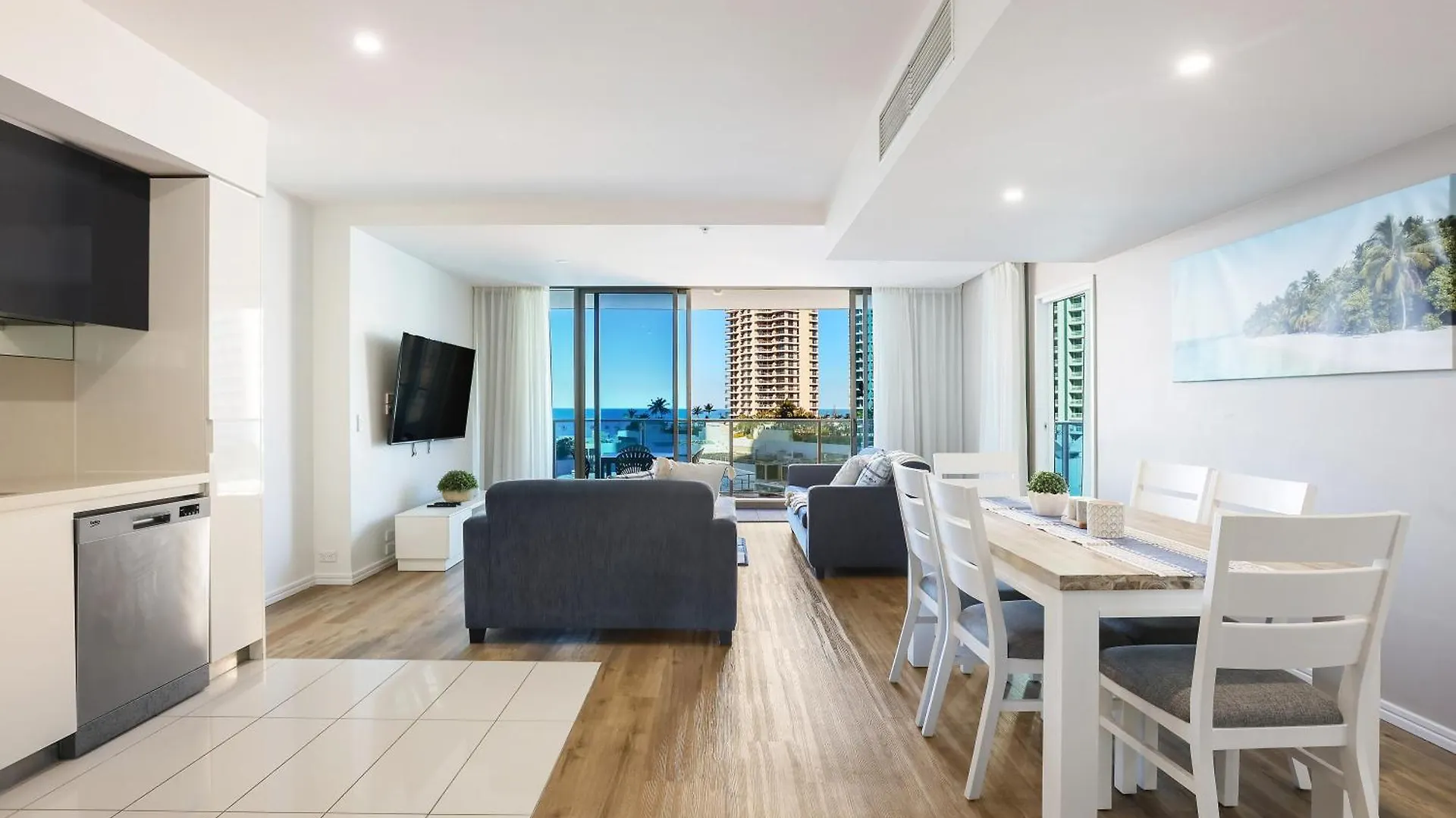 Perfect H Tower Getaway Sufers Paradise Gold Coast Apartament
